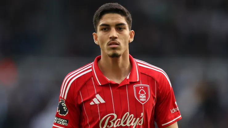 Jair Cunha during the Premier League match between Newcastle United and Nottingham Forest at St James' Park on October 05, 2025 in Newcastle upon Tyne, England. (Photo by George Wood/Getty Images)