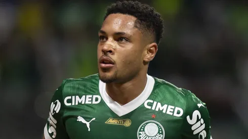 Vitor Roque, atacante do Palmeiras