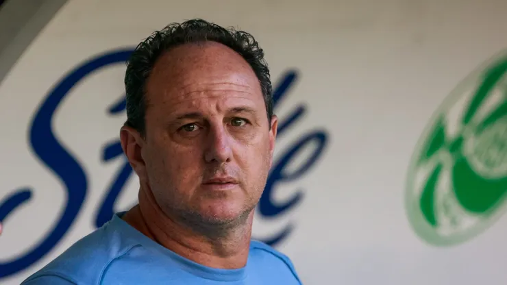 RS - CAXIAS DO SUL - 28/11/2025 - BRASILEIRO A 2025, JUVENTUDE X BAHIA - Rogerio Ceni tecnico do Bahia durante partida contra o Juventude no estadio Alfredo Jaconi pelo campeonato Brasileiro A 2025. Foto: Luiz Erbes/AGIF