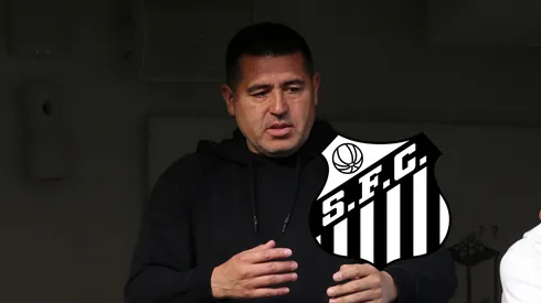 BUENOS AIRES, ARGENTINA – SEPTEMBER 25: Vice President of Boca Juniors Juan Roman Riquelme celebrates winning the Argentina Women's League after a match between Boca Juniors and UAI Urquiza at Estadio Alberto J. Armando on September 25, 2022 in Buenos Aires, Argentina. (Photo by Daniel Jayo/Getty Images)