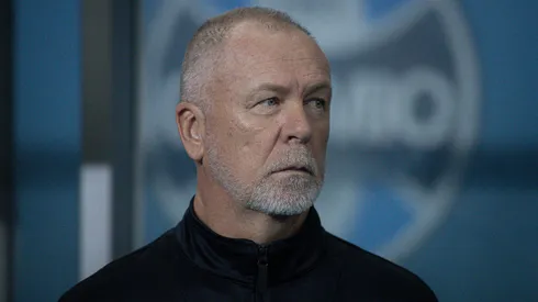 Mano Menezes tecnico do Gremio durante partida contra o Vasco no estadio Arena do Gremio pelo campeonato Brasileiro A 2025. Foto: Maxi Franzoi/AGIF