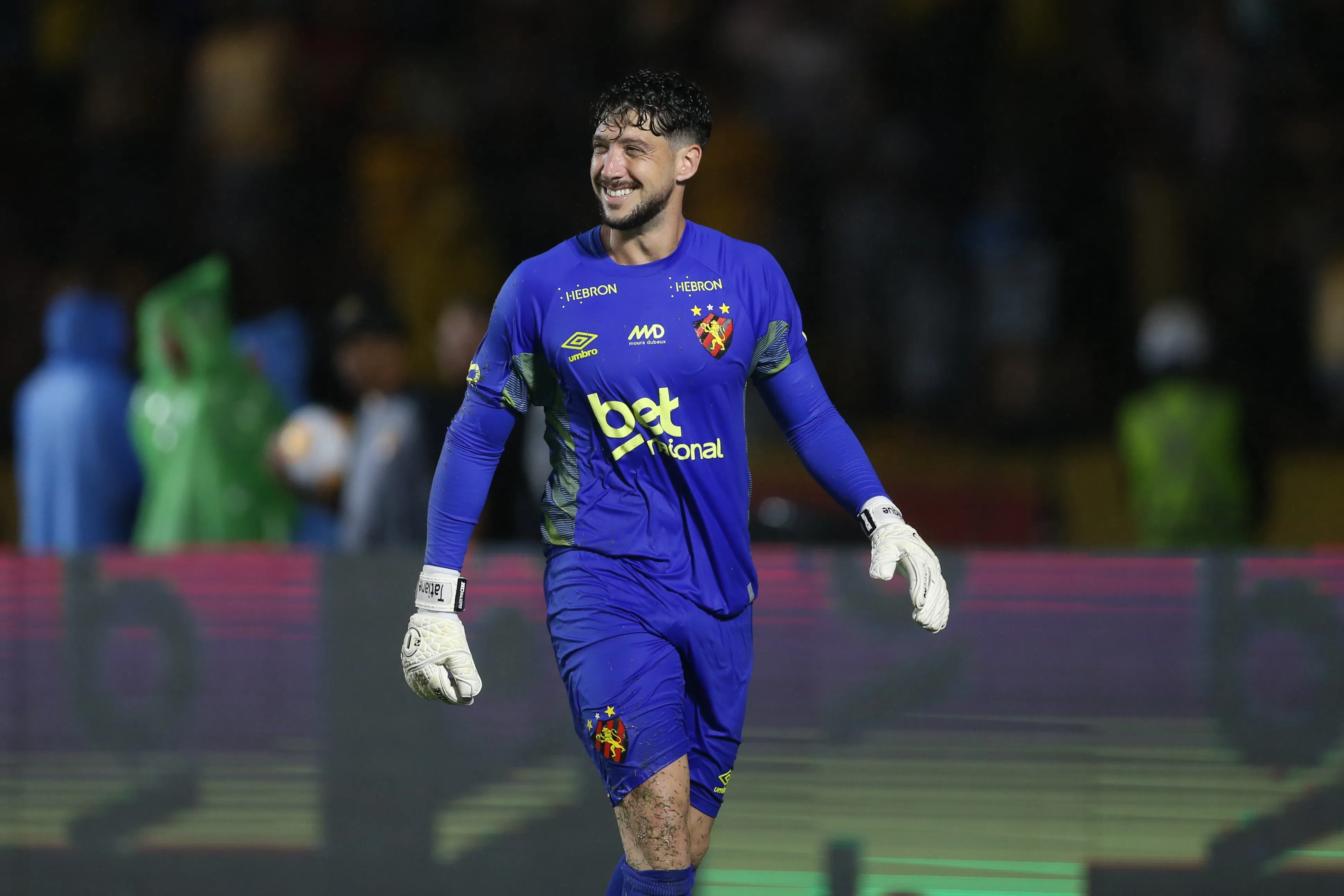 PE – RECIFE – 09/07/2025 – COPA DO NORDESTE 2025, SPORT X CEARA – Caique Franca goleiro do Sport durante a partida entre Sport e Ceara no Estadio da Ilha do Retiro em Recife (PE), pela Copa do Nordeste 2025. Foto: Marlon Costa/AGIF