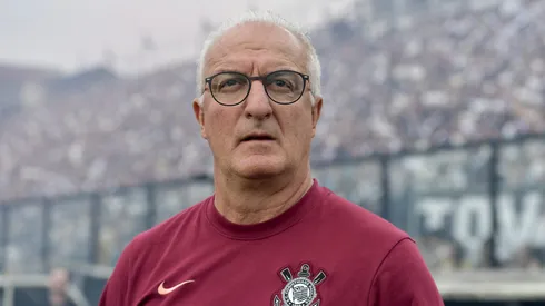 RJ – RIO DE JANEIRO – 24/08/2025 – BRASILEIRO A 2025, VASCO X CORINTHIANS – Dorival Junior tecnico do Corinthians durante partida contra o Vasco no estadio Sao Januario pelo campeonato Brasileiro A 2025. Foto: Thiago Ribeiro/AGIF