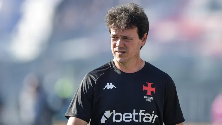 Diniz já prepara o Vasco para enfrentar o Mirassol. Foto: Thiago Ribeiro/AGIF
