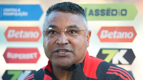 Roger Machado tecnico do Internacional durante partida contra o Bragantino no estadio Cicero De Souza Marques pelo campeonato Brasileiro A 2025.