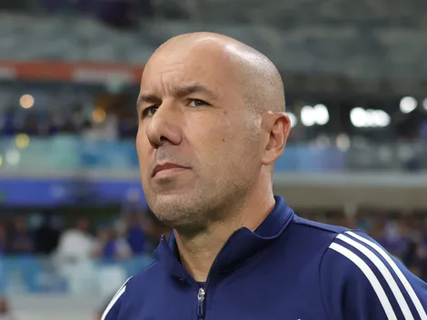 Tevis retorna ao Cruzeiro e Leonardo Jardim irá definir o futuro do atacante em 2026