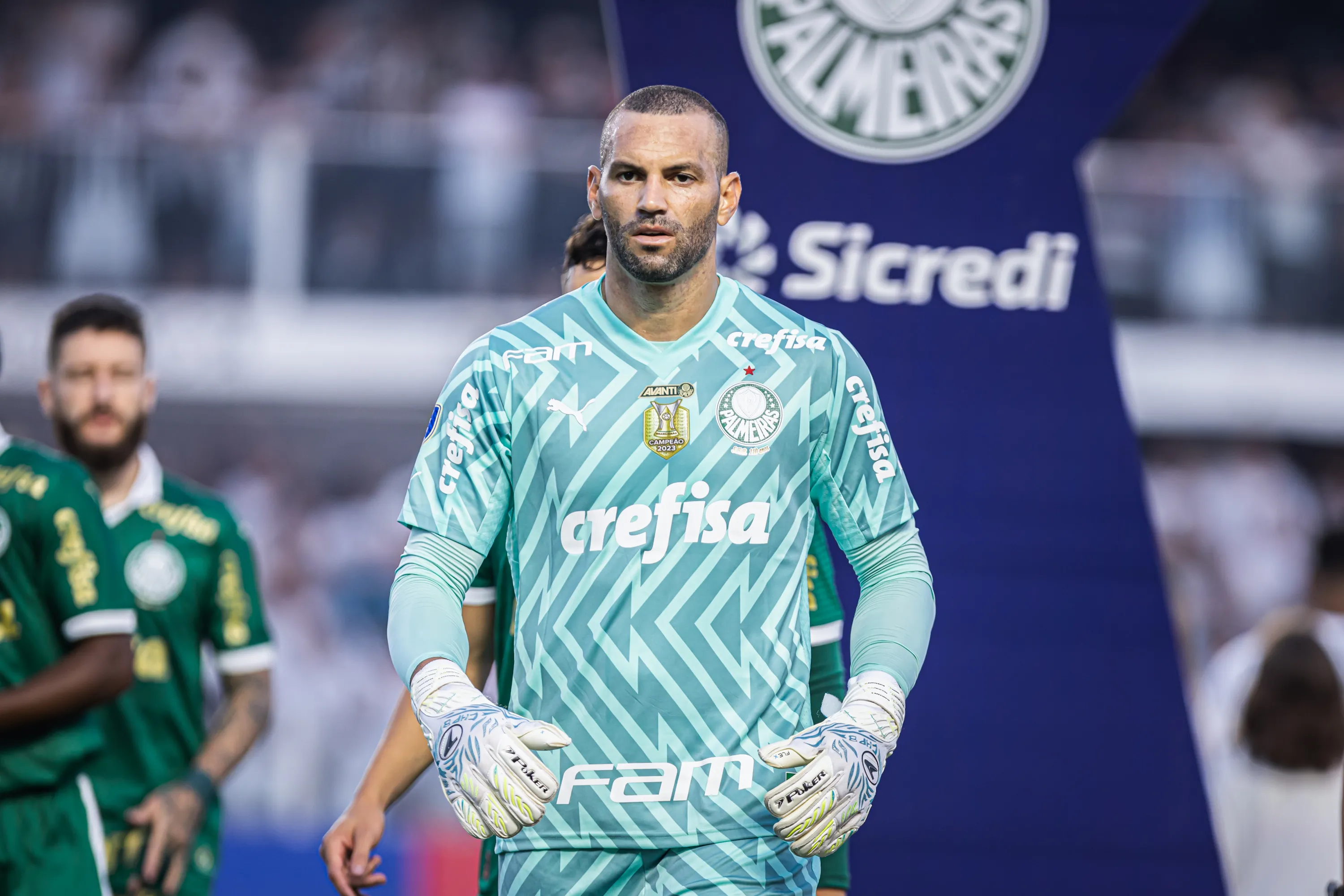 SP – SANTOS – 31/03/2024 – PAULISTA 2024, SANTOS X PALMEIRAS – FINAL – Weverton jogador do Palmeiras durante partida contra o Santos no estadio Vila Belmiro pelo campeonato Paulista 2024. Foto: Abner Dourado/AGIF