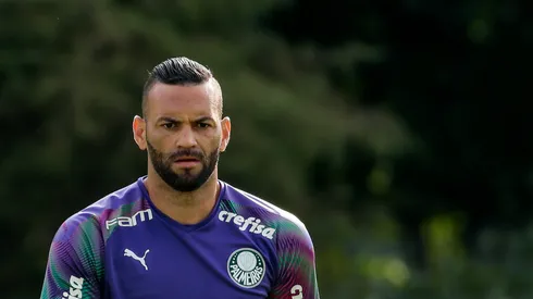 Weverton durante treino do Palmeiras no CT Academia de Futebol.