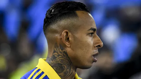 Sebastian Villa of Boca Juniors looks on before a Copa Libertadores round of sixteen second leg match between Boca Juniors and Corinthians at Estadio Alberto J. Armando on July 05, 2022 in Buenos Aires, Argentina.