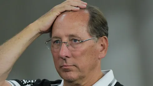 John Textor CEO do Botafogo durante partida contra o Corinthians no estadio Engenhao pelo campeonato Brasileiro A 2025. Foto: Thiago Ribeiro/AGIF