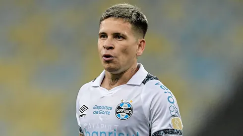 Soteldo com a camisa do Grêmio em 2024