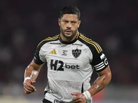 Grêmio se 'assusta' com salário de R$ 4 milhões e negociações com Hulk esfriam