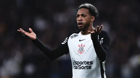 Jose Martinez jogador do Corinthians durante partida contra o Bragantino no estadio Arena Corinthians pelo campeonato Brasileiro A 2025.
