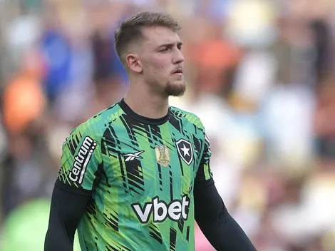 Botafogo toma decisão sobre substituto de Léo Linck no mercado