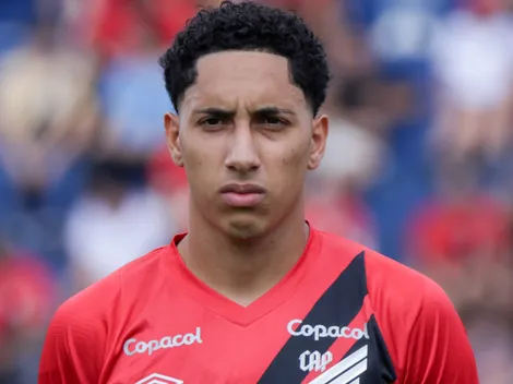 Felipinho, do Athletico-PR, entra na mira do Botafogo