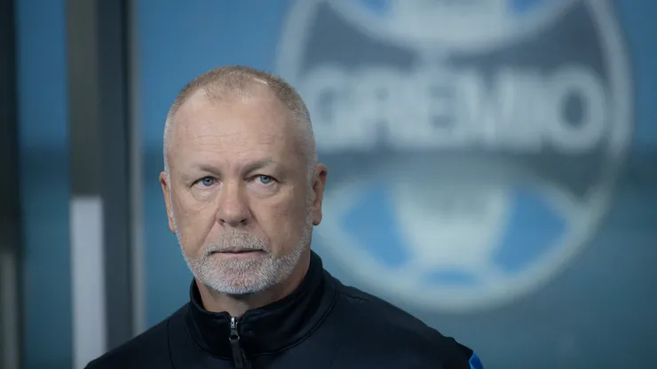 Mano Menezes, técnico do Grêmio