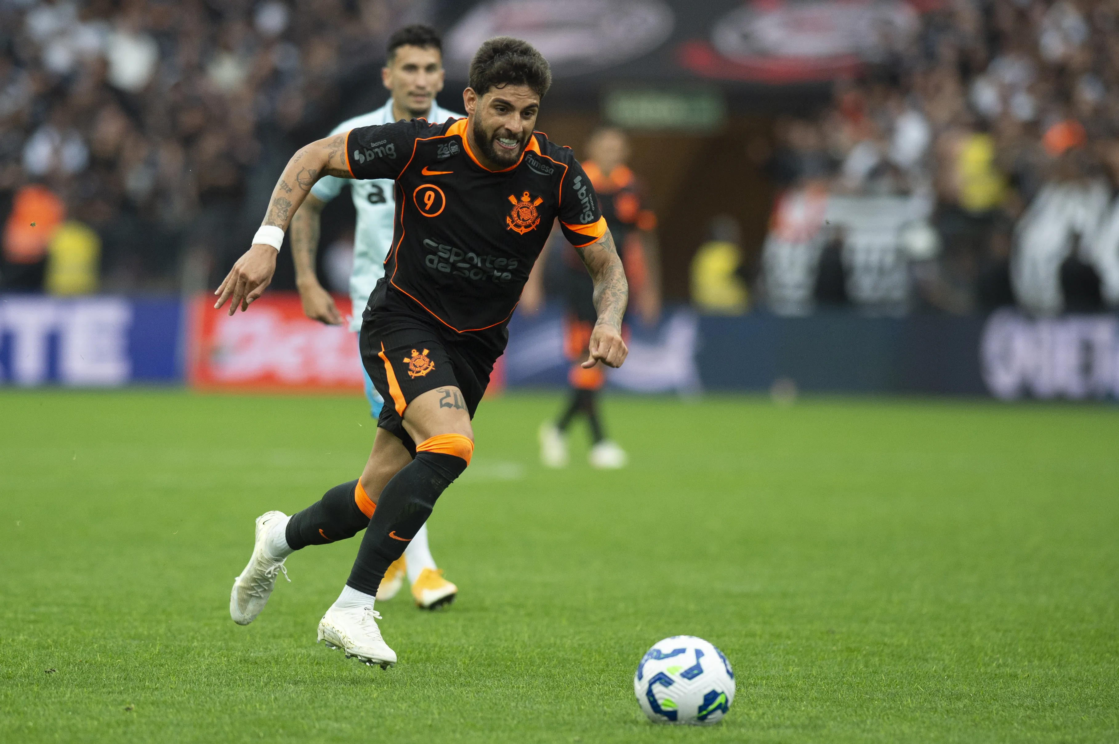 Yuri Alberto jogador do Corinthians durante partida contra o Grêmio – Foto: Anderson Romao/AGIF