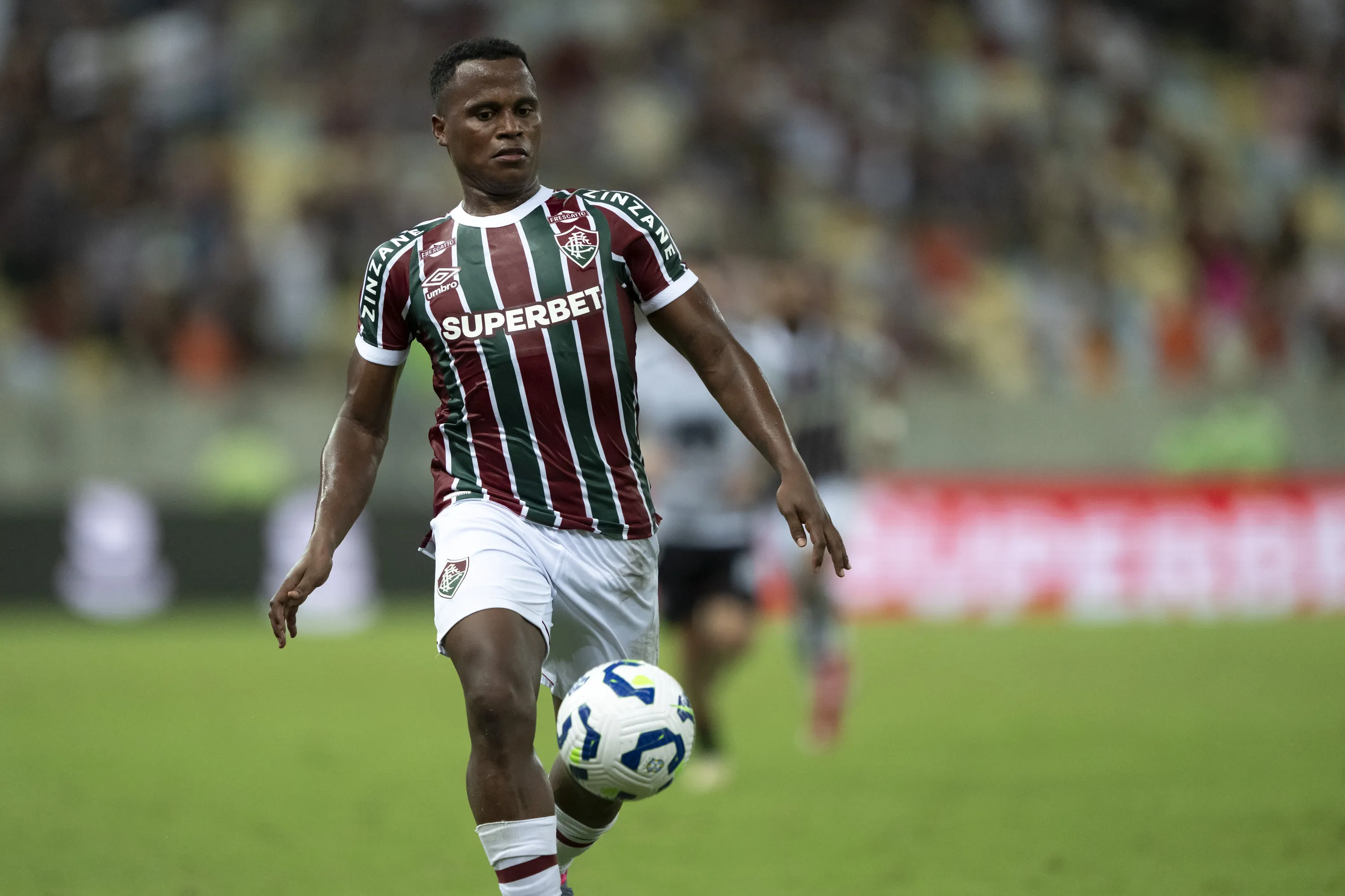 Jhon Arias atuando no Fluminense em 2025 –  Foto: Jorge Rodrigues/AGIF