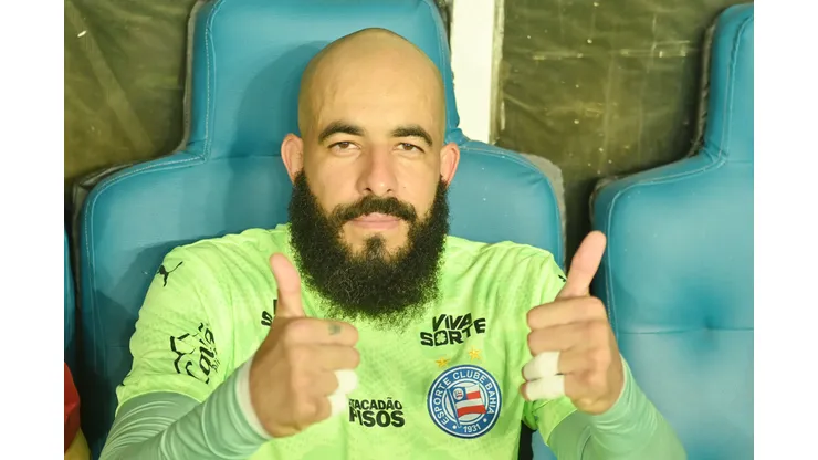 Danilo Fernandes, jogador do Bahia, durante partida contra o Ceara no estadio Fonte Nova pelo campeonato Copa Do Nordeste 2025. Foto: Walmir Cirne/AGIF