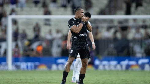 Fernando Sobral cede entrevista antes de Flamengo x Ceará. Foto: Baggio Rodrigues/AGIF