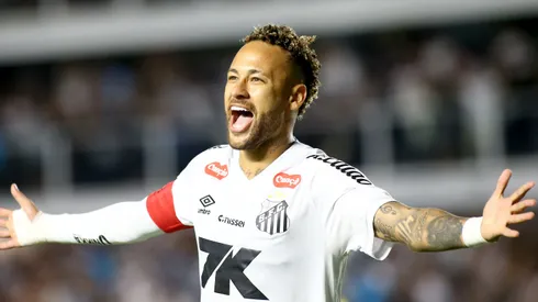 Neymar foi decisivo para o Santos.
