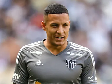 Saída de Arana é pedida pela torcida do Atlético-MG