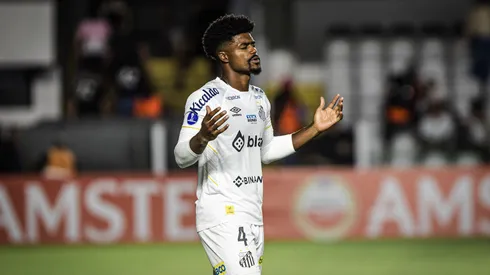 Eduardo Bauermann na mira do Grêmio. Foto: Abner Dourado/AGIF