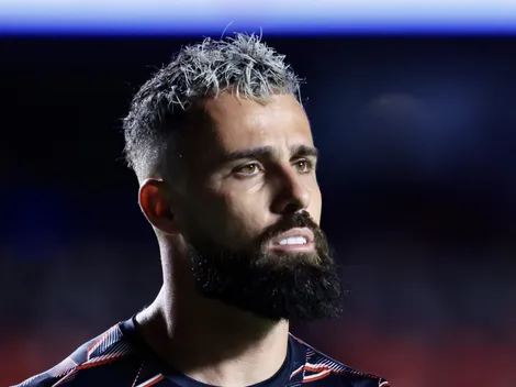 São Paulo vive 'dilema' sobre Jandrei e Young para 2026