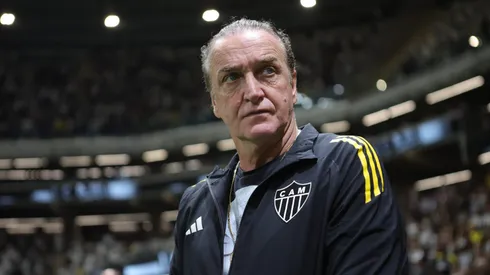 MG – BELO HORIZONTE – 14/08/2025 – COPA SUL-AMERICANA 2025, ATLETICO-MG X GODOY CRUZ – Cuca tecnico do Atletico-MG durante partida contra o Godoy Cruz no estadio Arena MRV pelo campeonato Copa Sul-americana 2025. Foto: Gilson Lobo/AGIF
