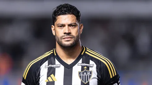 SP – SANTOS – 16/04/2025 – BRASILEIRO A 2025, SANTOS X ATLETICO-MG – Hulk jogador do Atletico-MG durante partida contra o Santos no estadio Vila Belmiro pelo campeonato Brasileiro A 2025. Foto: Abner Dourado/AGIF