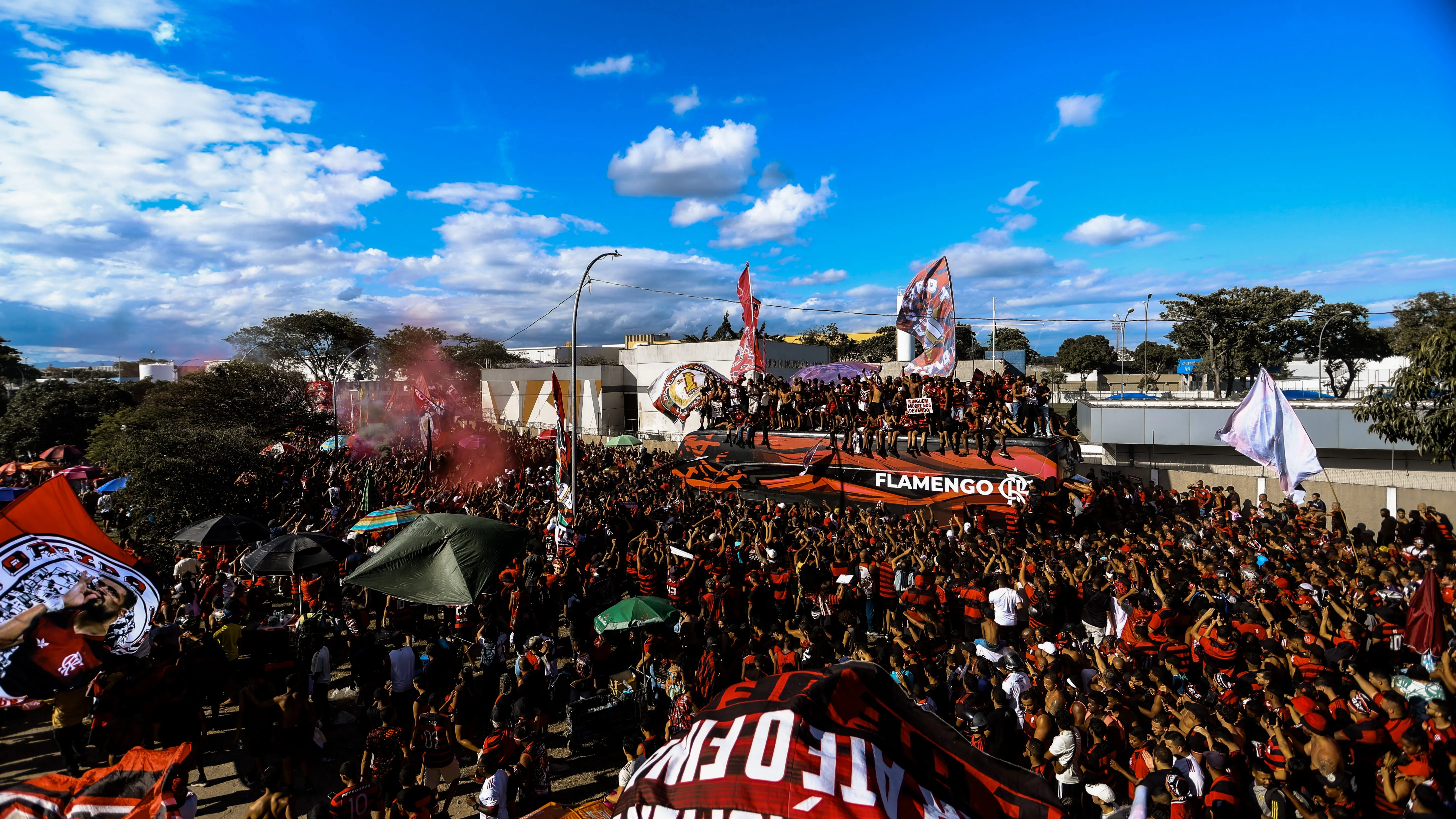 AeroFla durante embarque a Lima, antes da final da Copa Libertadores. Foto: MARIANA SÁ/FLAMENGO