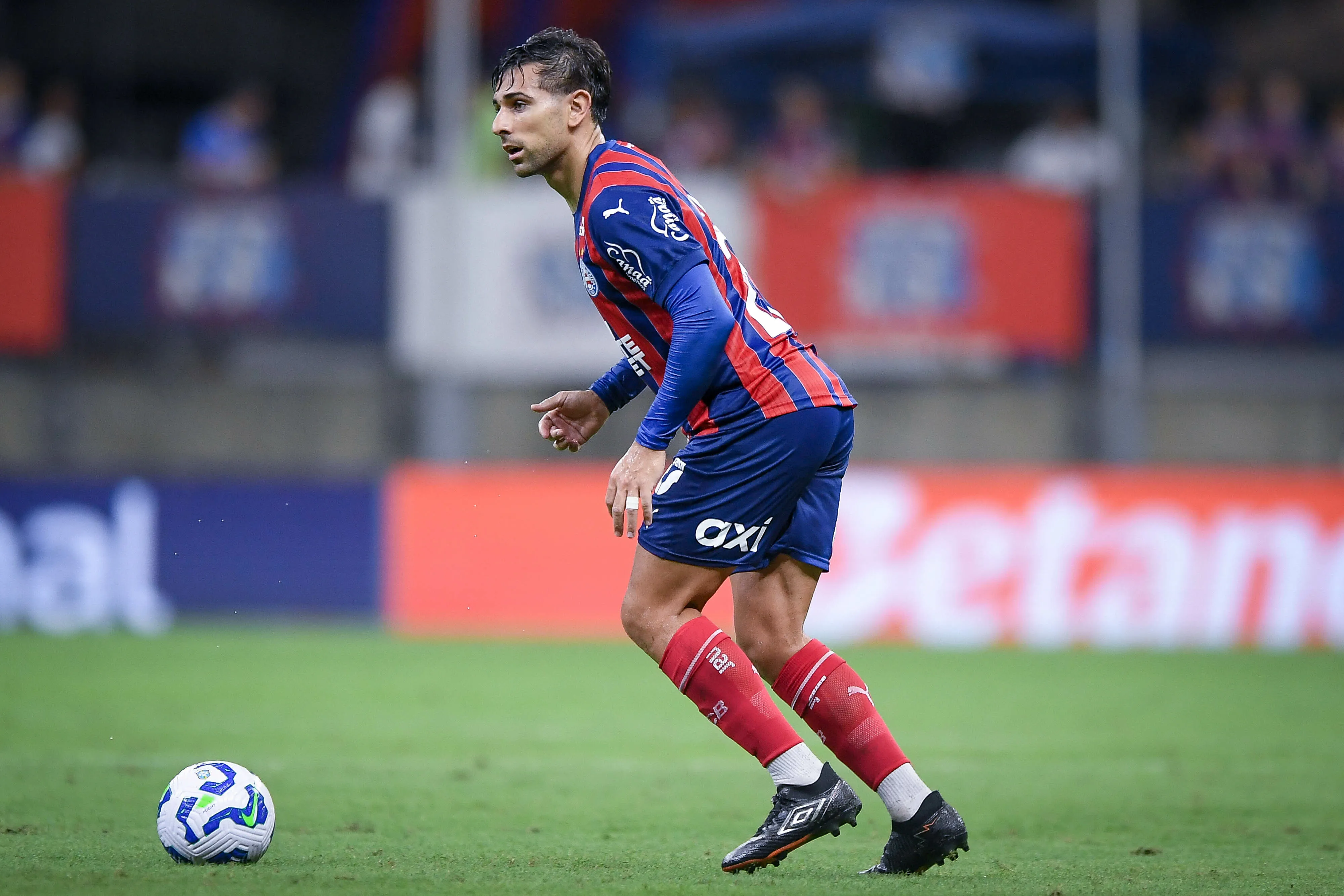 Acevedo jogador do Bahia durante partida contra o Sport no estadio Fonte Nova pelo campeonato Brasileiro A 2025. Foto: Jhony Pinho/AGIF