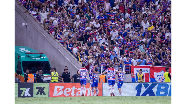 herrera jogador do Fortaleza comemora seu gol durante partida contra o Corinthians no estadio Arena Castelao pelo campeonato Brasileiro A 2025. Foto: Baggio Rodrigues/AGIF