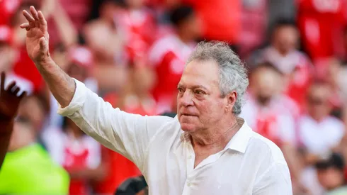 Abel Braga jogador do Internacional comemora seu gol durante partida contra o Bragantino no estadio Beira-Rio pelo campeonato Brasileiro A 2025. Foto: Luiz Erbes/AGIF
