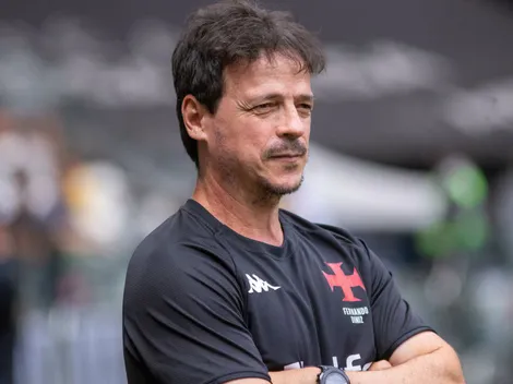 Diniz demonstra indignação com a goleada sofrida