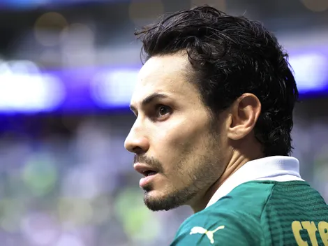 Palmeiras descarta saída de Raphael Veiga para o Grêmio