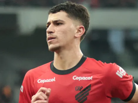 Vitor Bueno quer voltar ao Athletico-PR em 2026