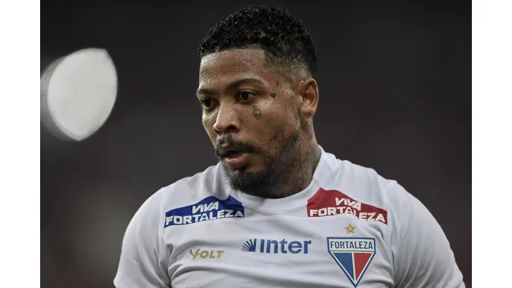 Marinho durante confronto entre Flamengo x Fortaleza no Brasileirão 2025.