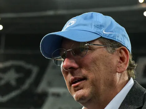 Textor é avisado que clube do exterior entra na briga por Lucas Villalba, alvo do Botafogo