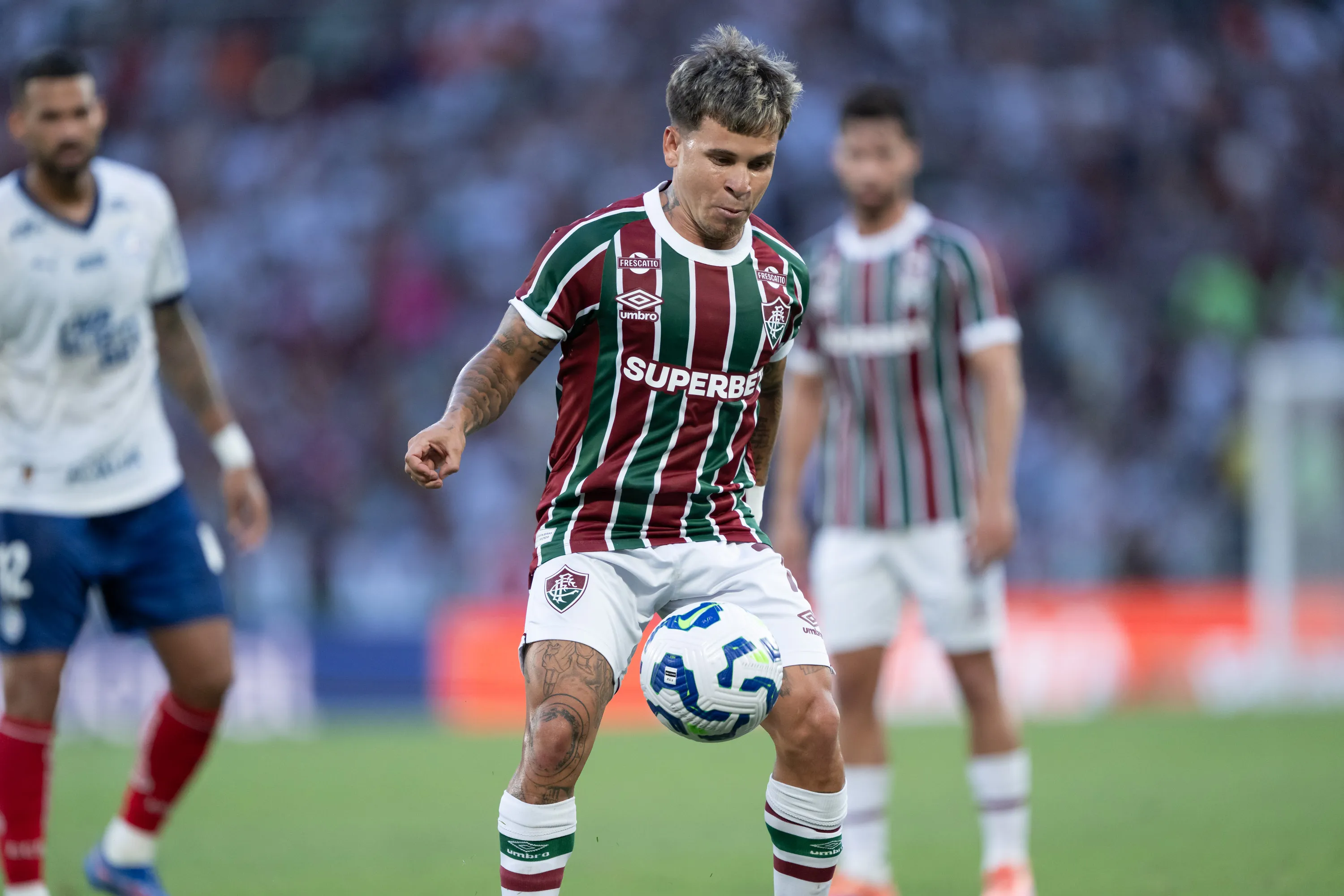RJ – RIO DE JANEIRO – 07/12/2025 – BRASILEIRO A 2025, FLUMINENSE X BAHIA – Soteldo jogador do Fluminense durante partida contra o Bahia no estadio Maracana pelo campeonato Brasileiro A 2025. Foto: Jorge Rodrigues/AGIF