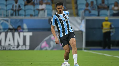 Viery, zagueiro do Grêmio