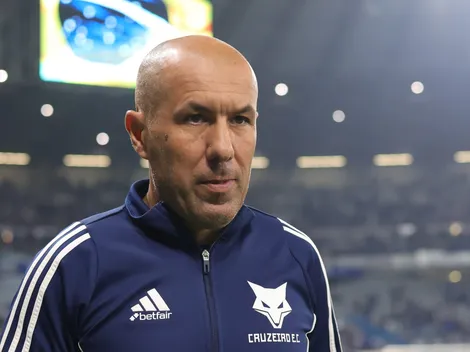 Jardim tem lista de desfalques no Cruzeiro para enfrentar o Corinthians na CDB