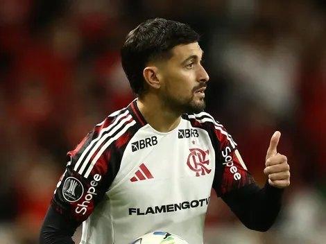 Arrascaeta dita o ritmo e Flamengo vence o Cruz Azul