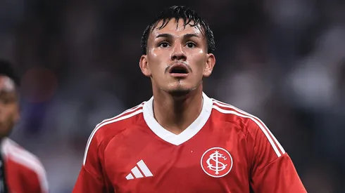 Bernabei jogador do Internacional durante partida contra o Corinthians no estadio Arena Corinthians pelo campeonato Brasileiro A 2025. Foto: Ettore Chiereguini/AGIF