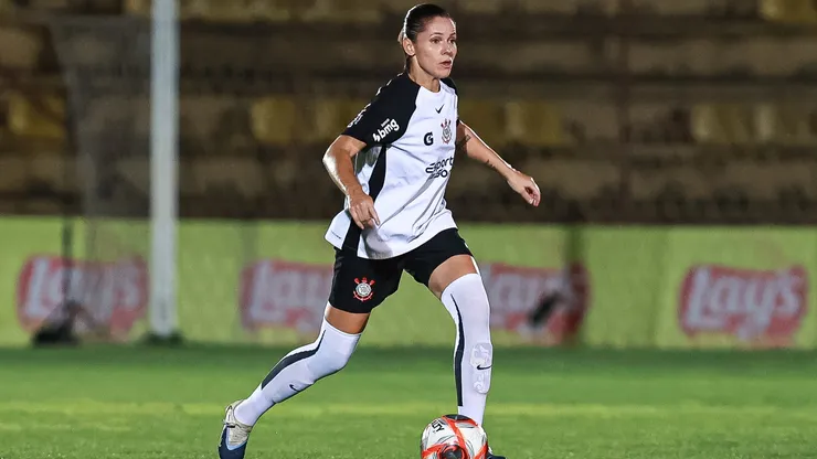 Jogadora tem sido constantemente usada por Lucas Piccinato - Foto: Rebeca Reis/Ag.Paulistão