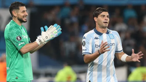 Gabriel Arias of Racing Club and Santiago Sosa of Racing Club complain to a linesman during a Copa CONMEBOL Libertadores 2025 match between Racing Club and Colo Colo at Presidente Peron Stadium on May 14, 2025 in Avellaneda, Argentina.