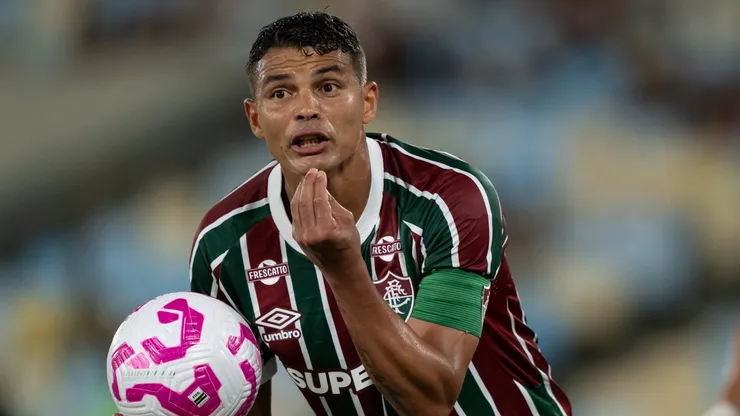 Thiago Silva jogador do Fluminense durante partida contra o Internacional no estádio Maracanã pelo campeonato Brasileiro A 2025. Foto: Jorge Rodrigues/AGIF