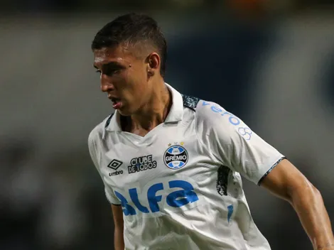 Grêmio recusa proposta do Nacional-URU por Cristian Oliveira