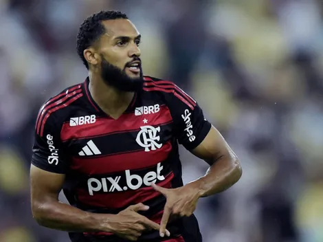 Flamengo encaminha venda de Juninho ao Pumas; atacante era alvo do Bahia