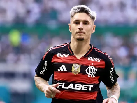 Varela revela que quis deixar o Flamengo por causa de Sampaoli: "Eu precisava"